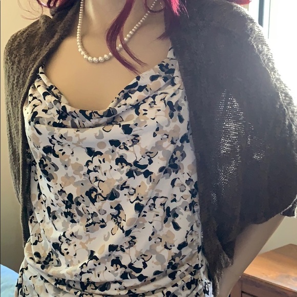 Decree knit shrug (brown) - Picture 4 of 11